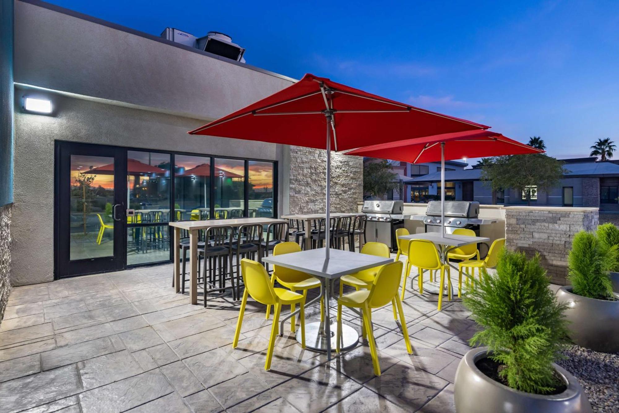 Home2 Suites By Hilton El Centro Kültér fotó